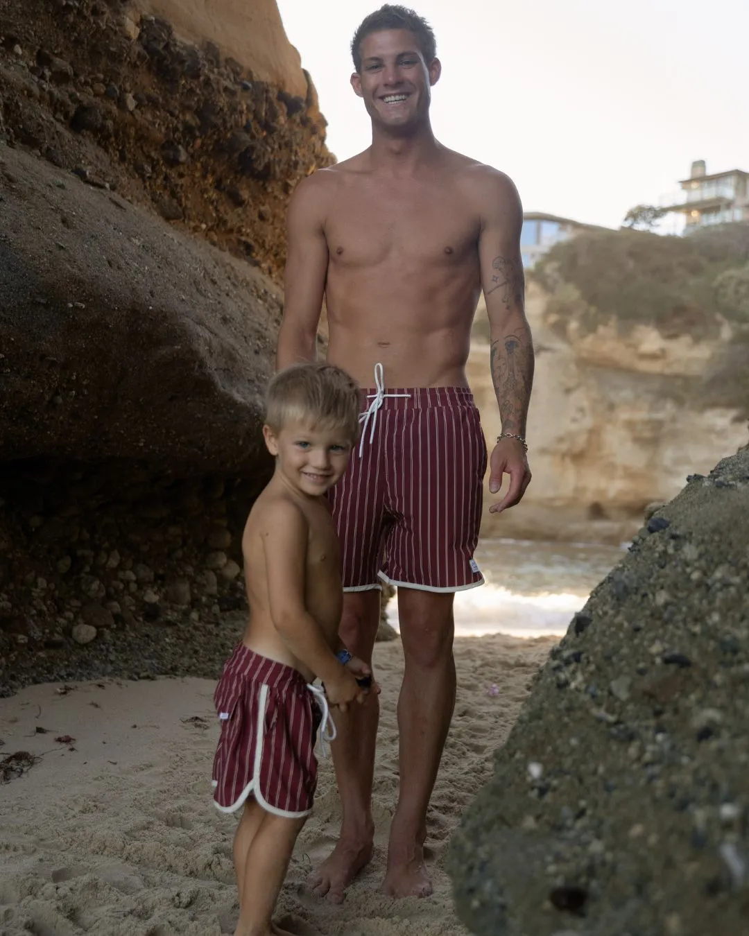 18" Makoa Boardshorts - Maroon Striped