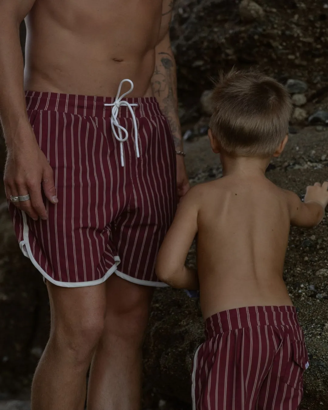 18" Makoa Boardshorts - Maroon Striped