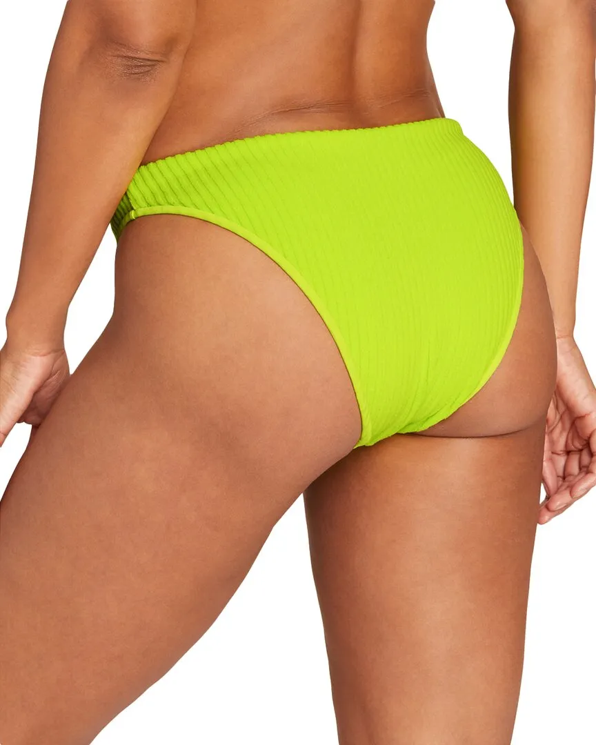 Andie The Cheeky Bottom