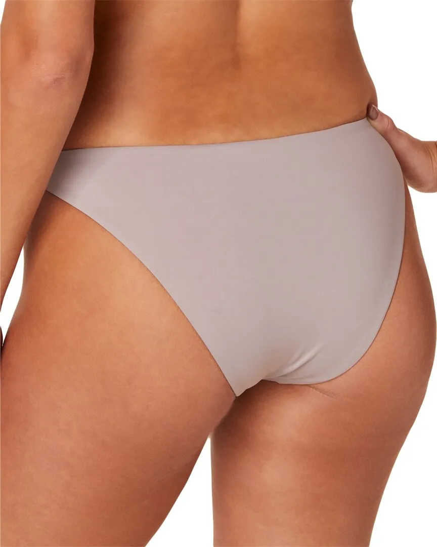 Andie The Cheeky Bottom