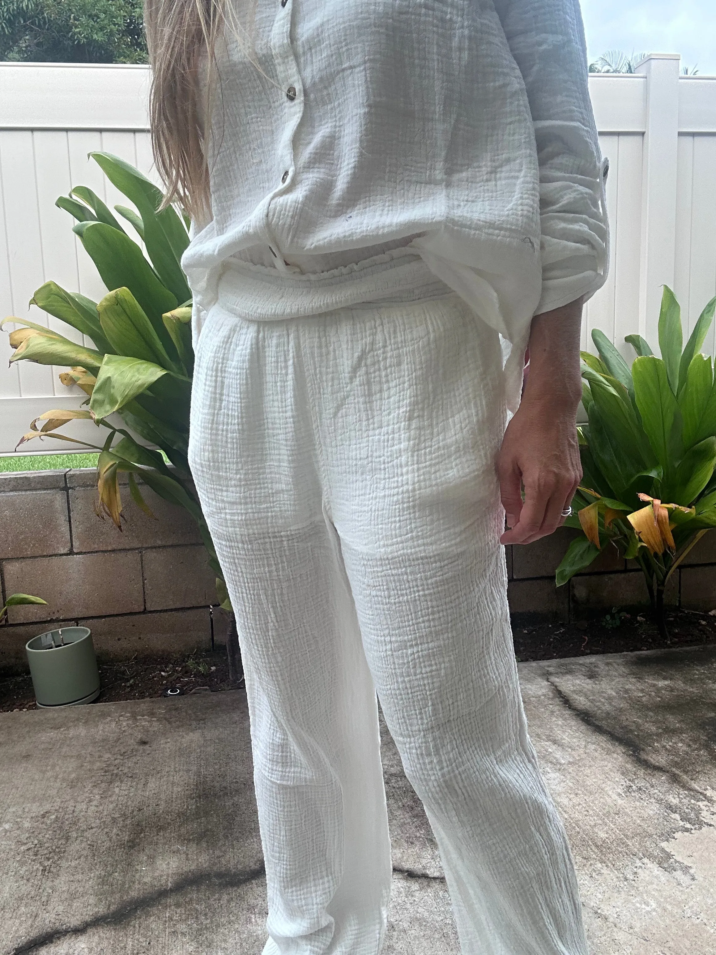 Coconut Grove crinkle gauze pant