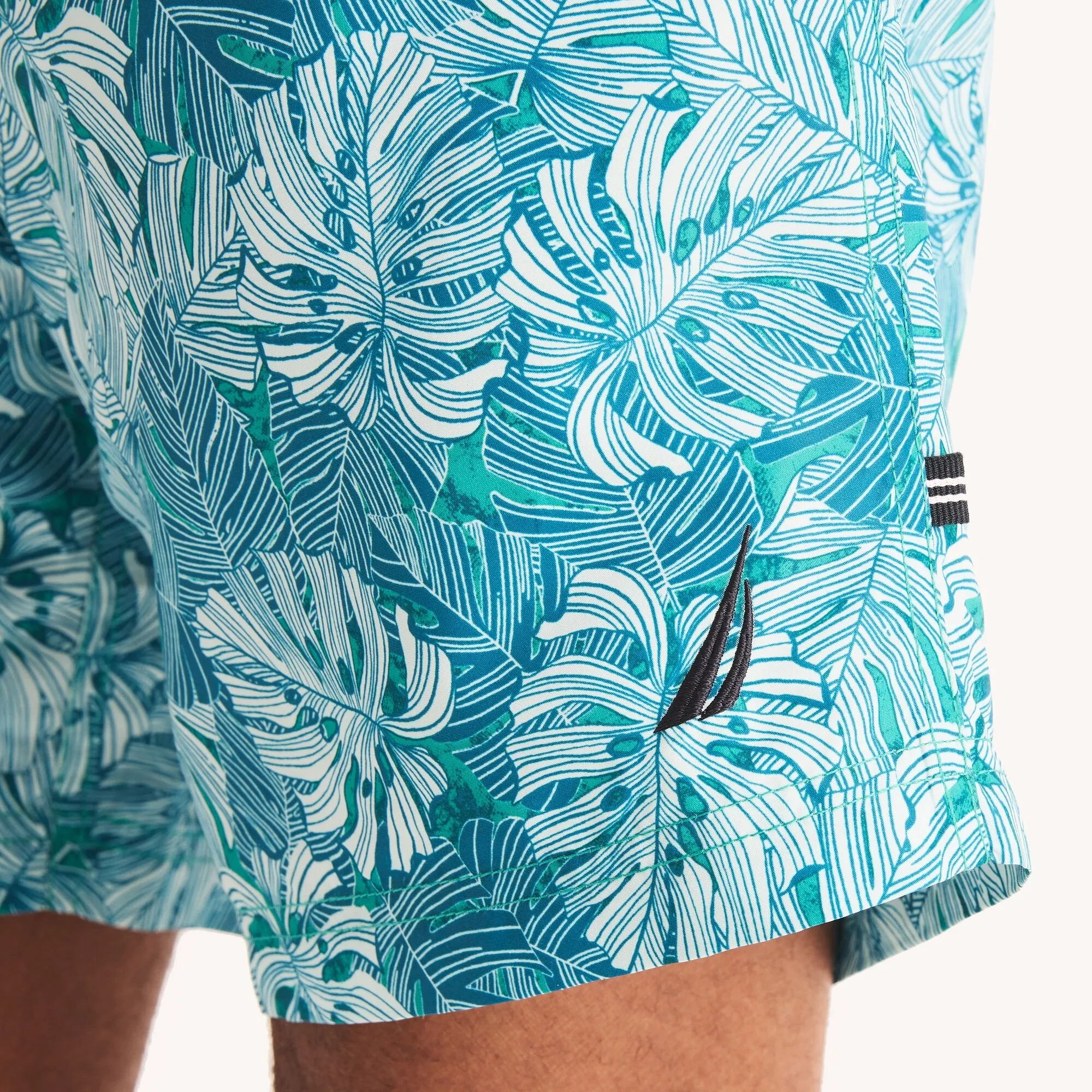 Nautica Mens Big & Tall Sustainably Crafted 8" Printed Quick-Dry Swim