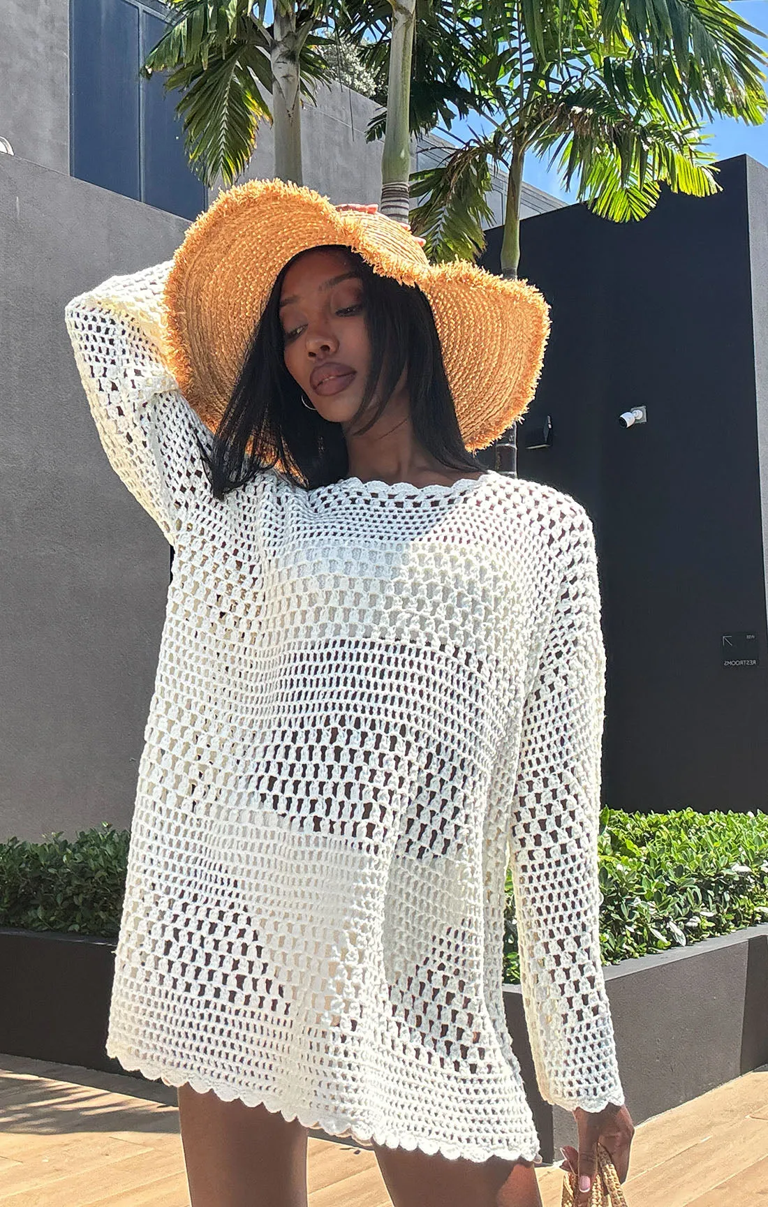 Paula Pullover ~ White Crochet